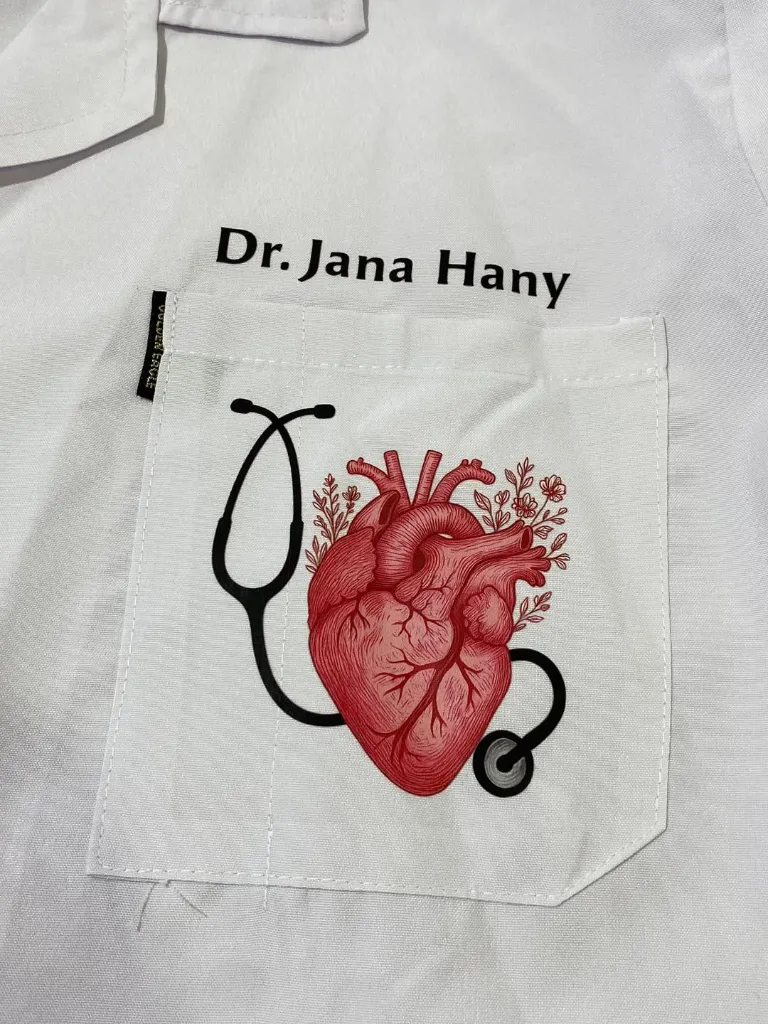 متاح طباعة اي ديزاين على البالطو🔥متاح شحن جميع محافظات مصر♥️للتفاصيل dm🔥#طب #بالطو #ديزين #ديز (1).webp